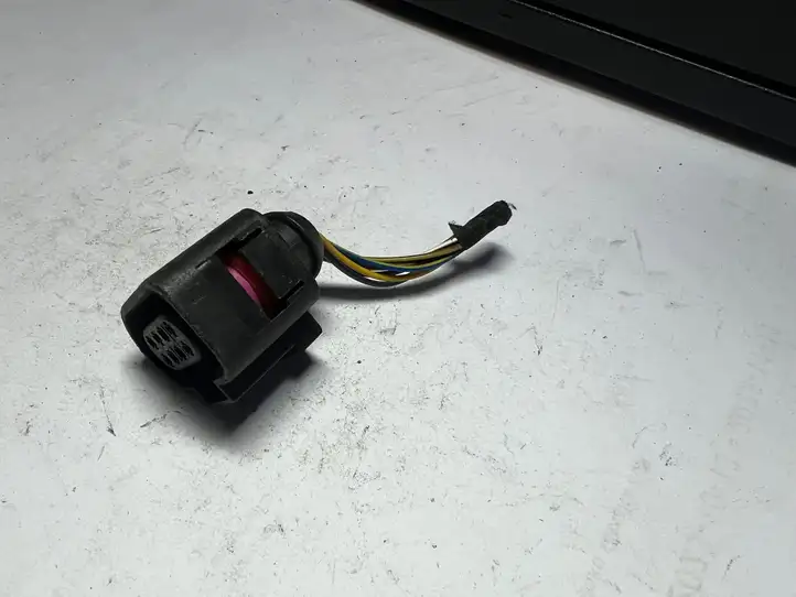 Seat Leon (1P) (2005 - 2012) 1J0973714 Прочая электропроводка — фото 1