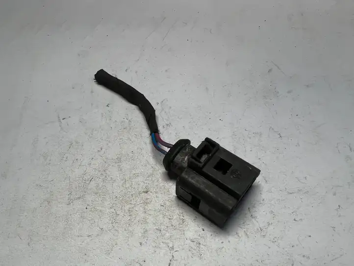 Seat Leon (1P) (2005 - 2012) 1J0973722 Прочая электропроводка — фото 1
