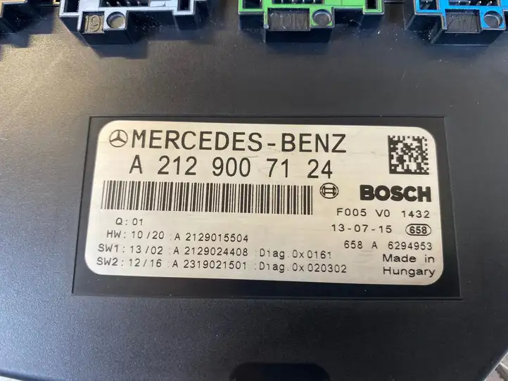 Mercedes-Benz E W212 (2009 - 2016) A2129007124 Блок предохранителей — фото 5