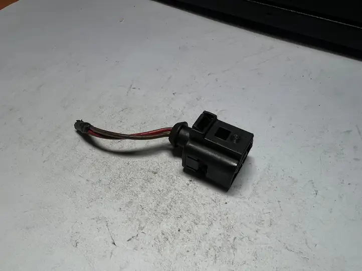 Seat Leon (1P) (2005 - 2012) 1J0973702 Прочая электропроводка — фото 1