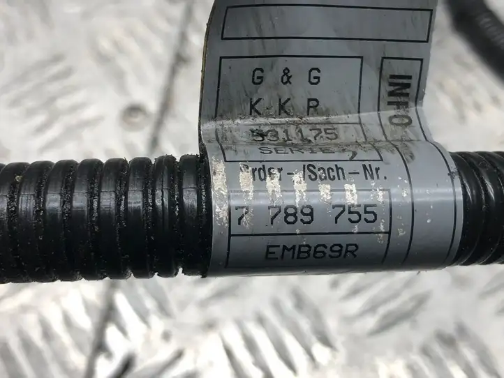 BMW 5 E60 E61 (2004 - 2010) 7789754 Плюсовой провод аккумулятора — фото 2
