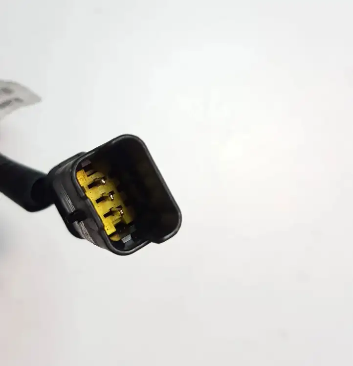 Peugeot 308 (2013 - 2021) 9804293680 Прочая электропроводка — фото 3