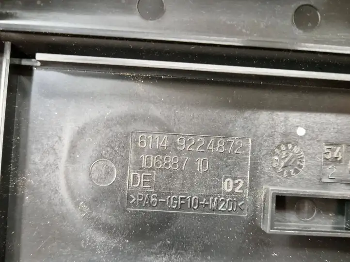 BMW 3 F30 F35 F31 (2012 - 2018) 9224872 Крышка ящика предохранителей — фото 5