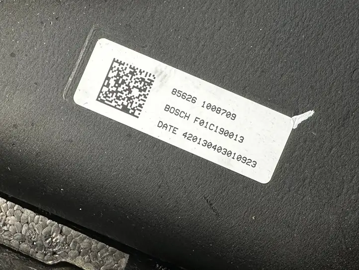 Volkswagen PASSAT B7 (2011 - 2014) 3AA131877C Насос AdBlue — фото 4