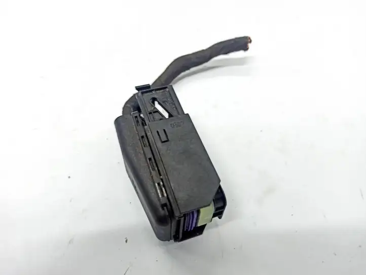 Mercedes-Benz C W204 (2007 - 2014) 0015450930 Прочая электропроводка — фото 7