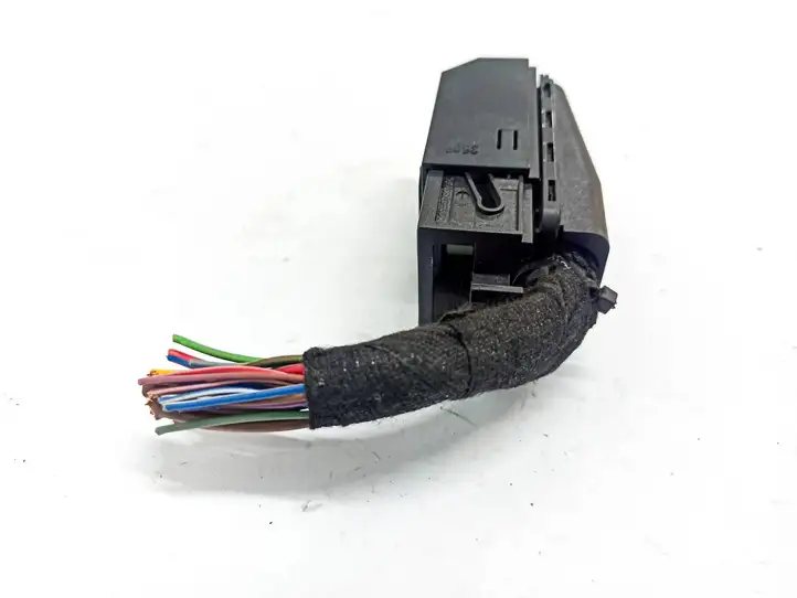 Mercedes-Benz C W204 (2007 - 2014) 0015450930 Прочая электропроводка — фото 6
