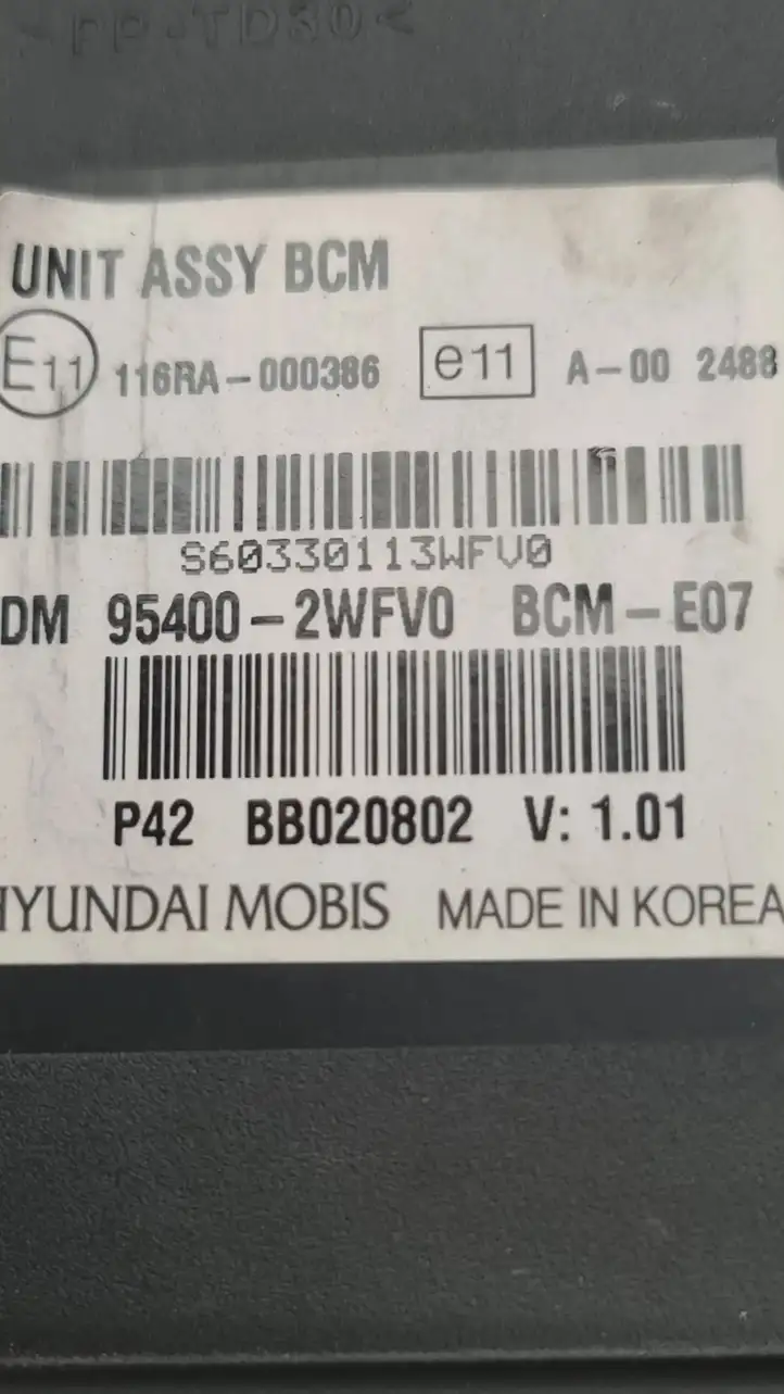 Hyundai Grand Santa Fe NC (2015 - 2018) 954002WFV0 Модуль управления BSM — фото 4