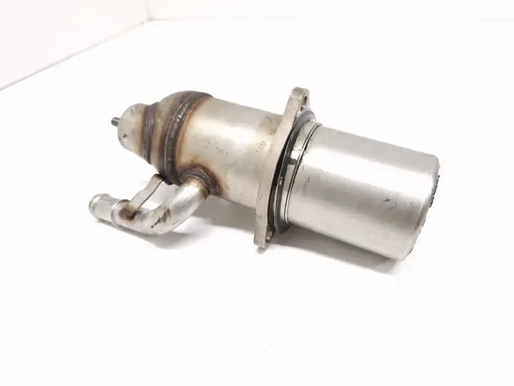 Audi A4 S4 B9 (2015 - 2019) 04L131512A Охладитель клапана EGR — фото 6