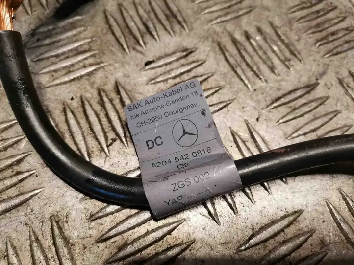 Mercedes-Benz C W204 (2007 - 2014) 2045420818 Минусовой провод аккумулятора — фото 4