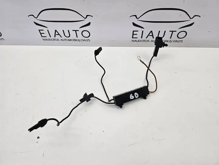 Mercedes-Benz E W212 (2009 - 2016) A2128704589 Усилитель антенны — фото 7