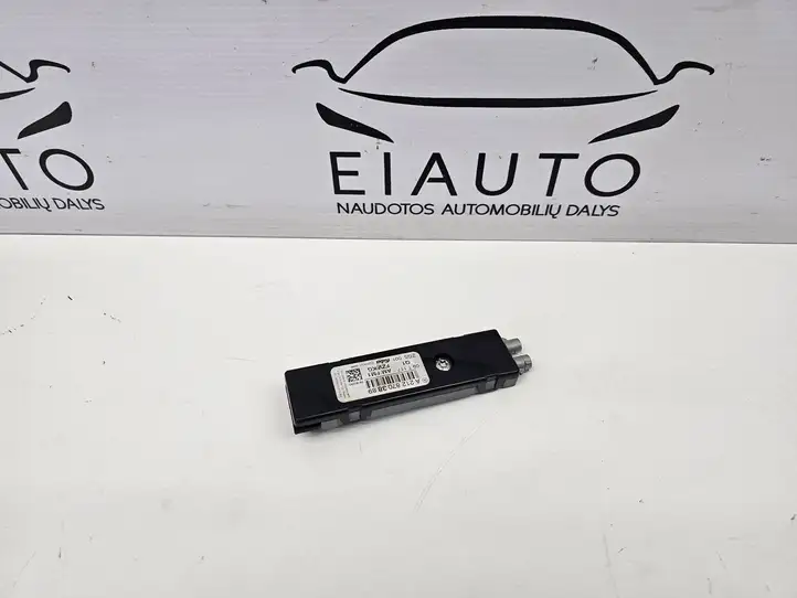 Mercedes-Benz E W212 (2009 - 2016) A2128703889 Усилитель антенны — фото 1