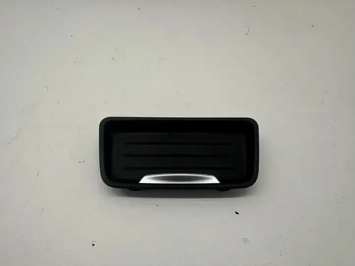 BMW 3 F30 F35 F31 (2012 - 2018) 9232068 Прочие детали салона — фото 1