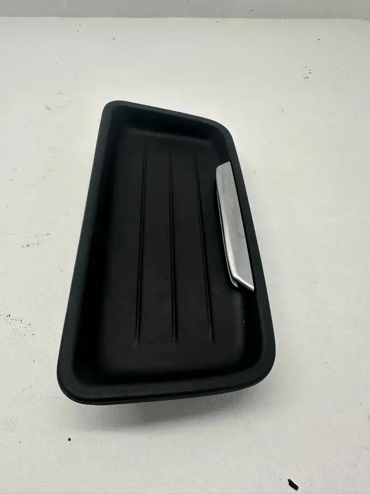 BMW 3 F30 F35 F31 (2012 - 2018) 9232068 Прочие детали салона — фото 3