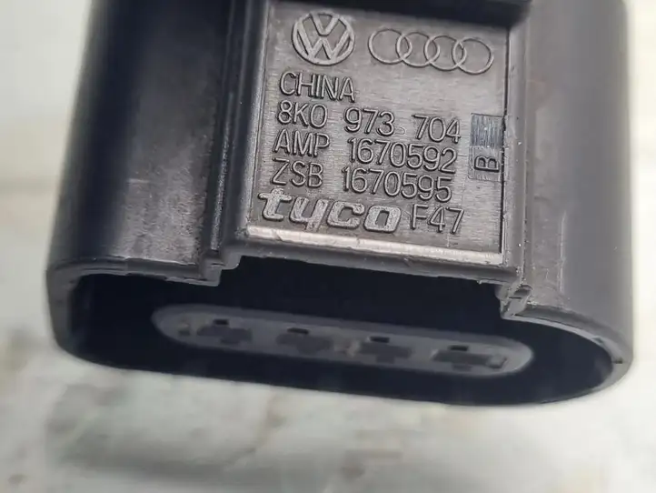 Audi A4 S4 B8 8K (2007 - 2011) 8K0973704 Прочая электропроводка — фото 4