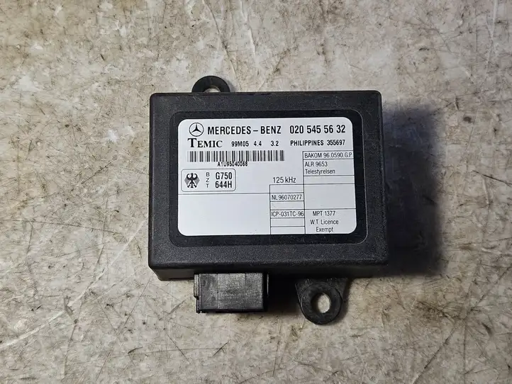 Mercedes-Benz Sprinter W901 W902 W903 W904 (1995 - 2007) 0205455632 Блок иммобилайзера — фото 1