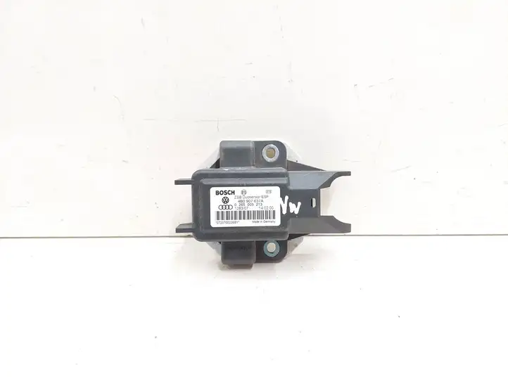 Volkswagen PASSAT B5 (1997 - 2000)  4B0907637A Датчик ESP (системы стабильности) (датчик курсовой устойчивости))