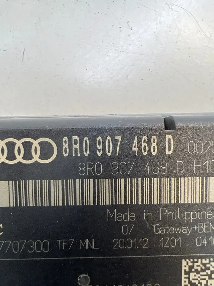 Audi A5 8T 8F (2011 - 2016) 8R0907468D Модуль Gateway — фото 4