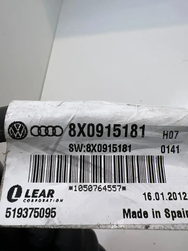 Audi A5 8T 8F (2011 - 2016) 8X0915181 Минусовой провод аккумулятора — фото 4