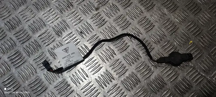 Porsche Macan (2014 - 2018)  95B971375 Датчик дождя