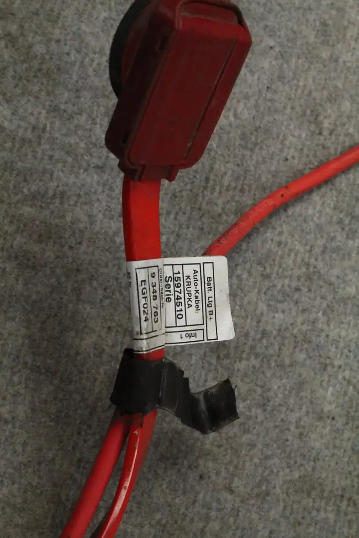 BMW 3 F30 F35 F31 (2012 - 2018) 9348763 Плюсовой провод аккумулятора — фото 4
