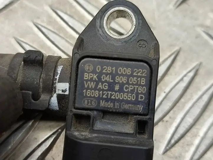 Skoda Octavia Mk3 (5E) (2013 - 2019) 0281006222 Датчик давления выхлопных газов — фото 4
