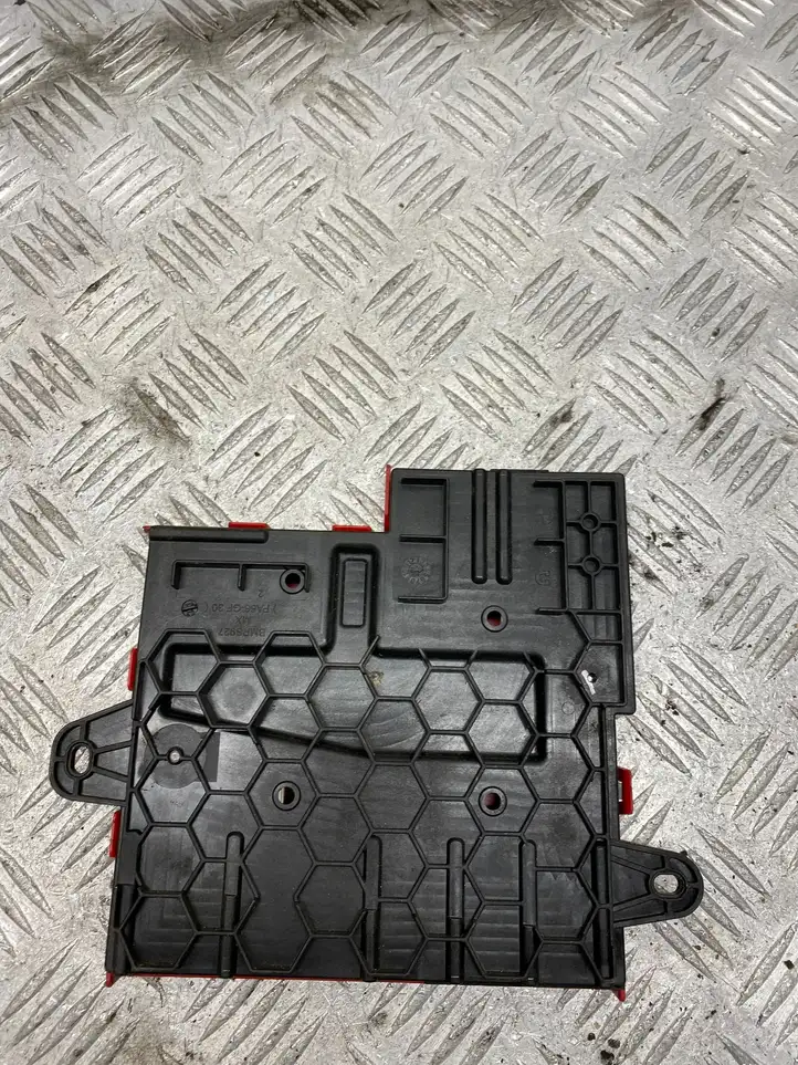 BMW X5 F15 (2013 - 2017) 928550803 Клеммный узел плюсовых проводов — фото 1