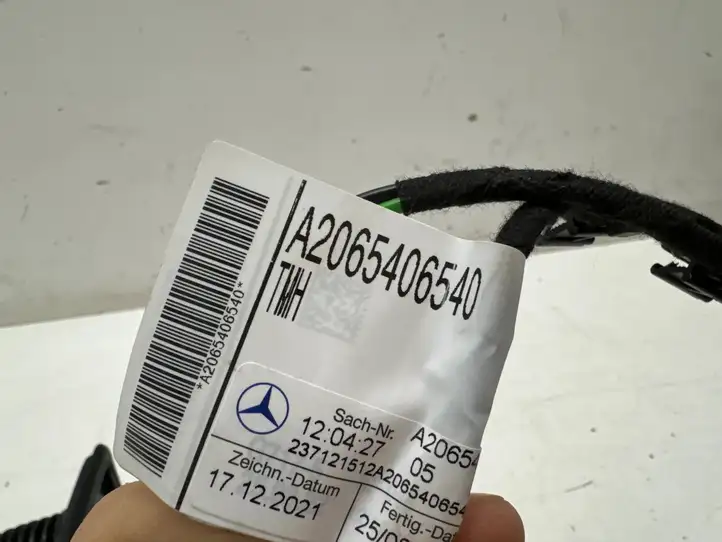 Mercedes-Benz C W206 (2021 - ) A2065406540 Проводка задней двери — фото 3
