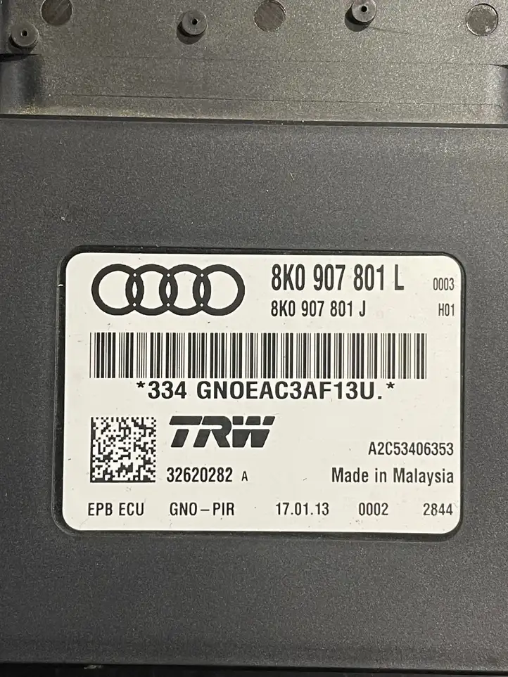 Audi Q5 SQ5 (2012 - 2017) 8K0907801J Блок управления стояночным тормозом — фото 4