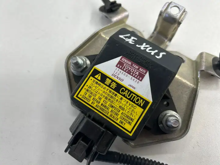 Lexus IS 250 (2010 - 2013)  8918360020 Датчик ESP (системы стабильности) (датчик курсовой устойчивости))