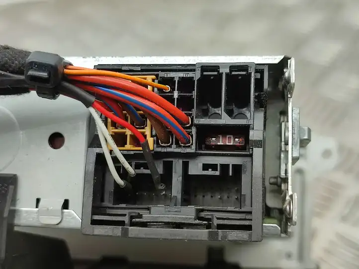 Volkswagen Transporter-Caravelle (2009 - 2015)  7E0035156B Радио/ проигрыватель CD/DVD / навигация