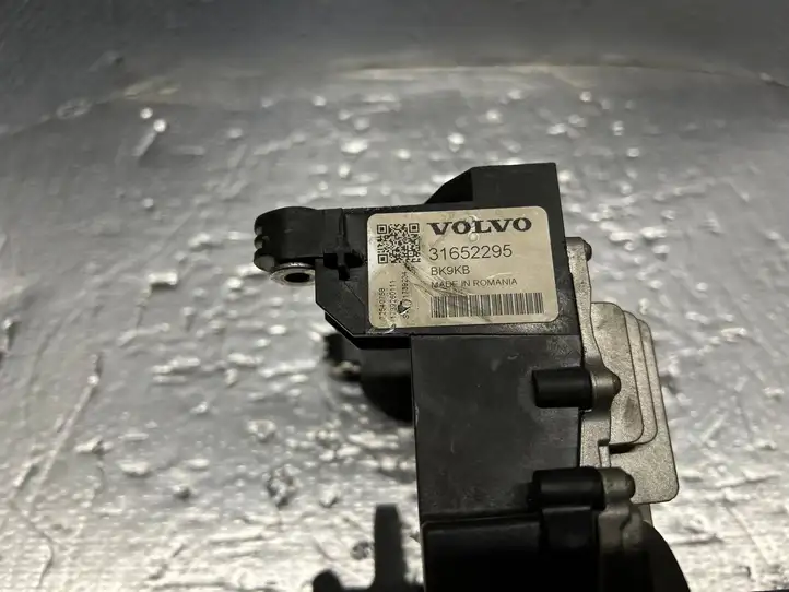 Volvo XC90 (2014 - 2019) 31652295 Блок управления аккумулятором — фото 2