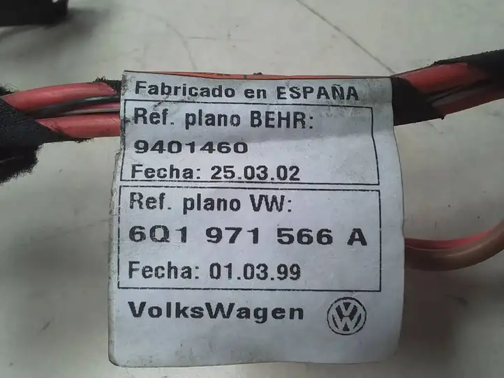 Volkswagen Polo (2001 - 2005) 6Q1971566A Прочая электропроводка — фото 2