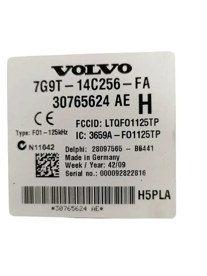 Volvo XC60 (2008 - 2013) 30765624AE Блок предохранителей — фото 4