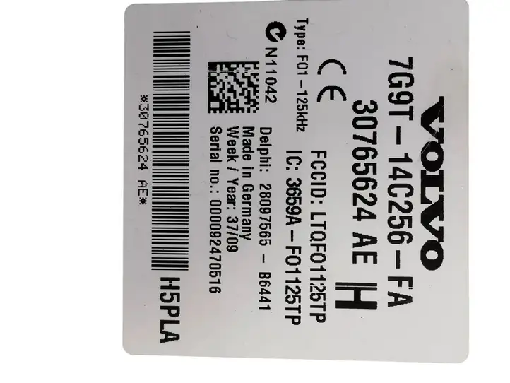 Volvo XC60 (2008 - 2013) 7G9T14C256FA Блок предохранителей — фото 4