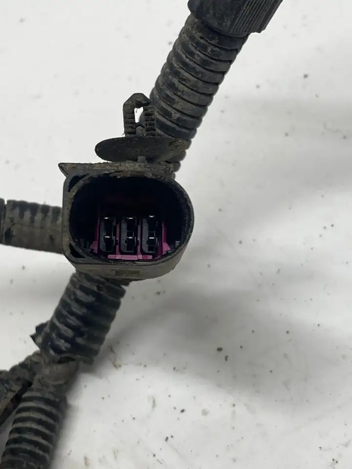 Volkswagen Sharan (2003 - 2010)   Проводка датчиков парковки