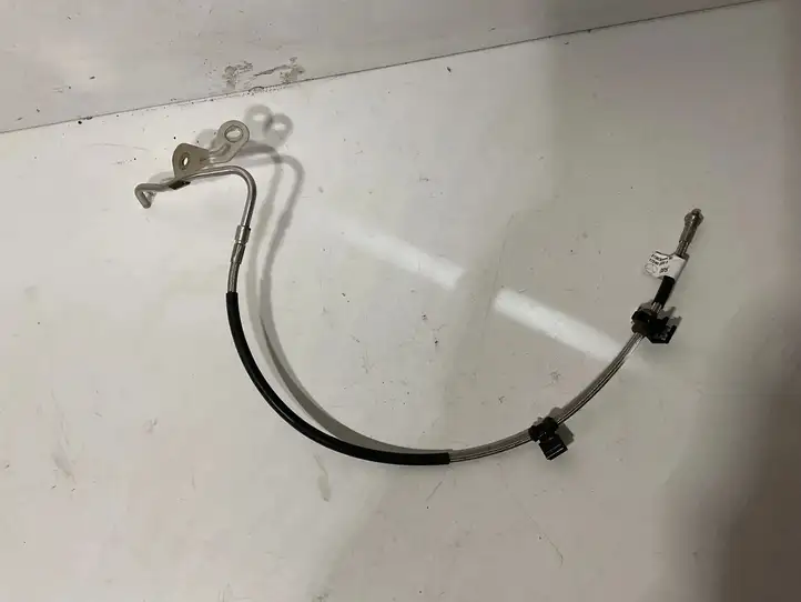 Mercedes-Benz E W213 (2016 - ) 1724000209 Другая деталь (детали) коллектора выброса — фото 1