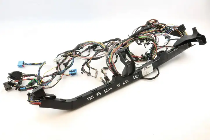 BMW X3 F25 (2010 - 2017) 9177178 Прочая электропроводка — фото 1