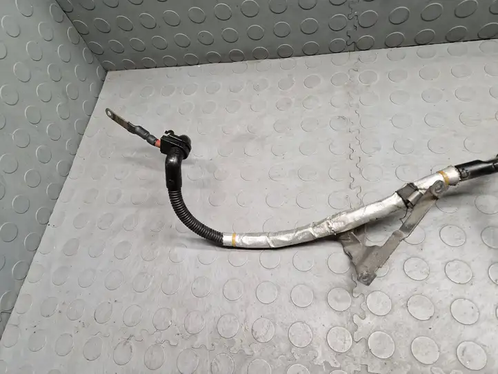 BMW 1 F20 F21 (2011 - 2019) 8584698 Плюсовой провод аккумулятора — фото 5