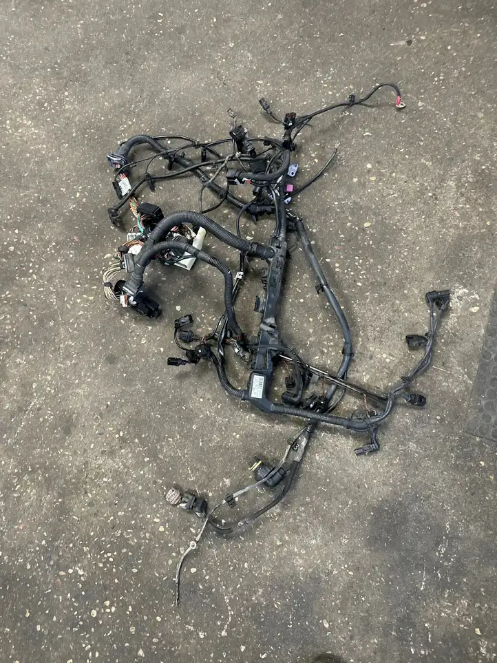 BMW 3 F30 F35 F31 (2012 - 2018) 8518802 Прочая электропроводка — фото 2