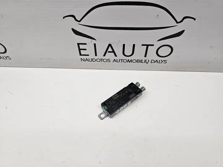 Audi A6 S6 C6 4F (2004 - 2008) 4F9035225A Усилитель антенны — фото 6