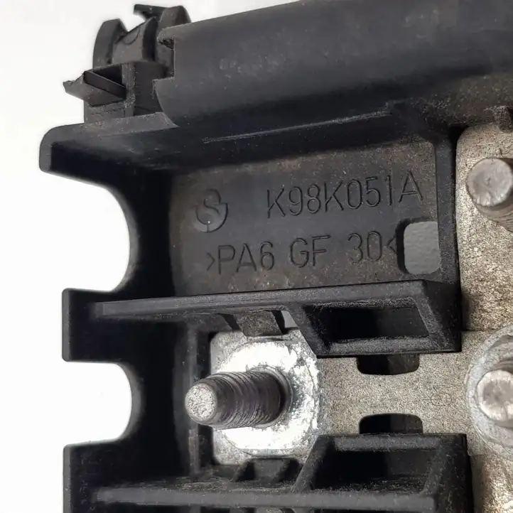 Audi A4 S4 B8 8K (2007 - 2011) K98K051A Плюсовой провод аккумулятора — фото 6