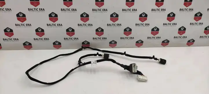 Kia Stinger (2017 - )  89570J5100 Другой проводник