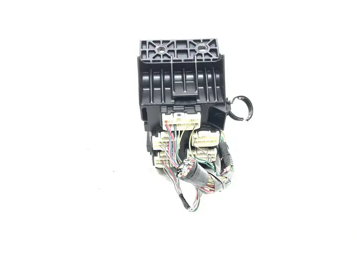 Toyota Avensis T250 (2003 - 2006) 8273405030 Прочая электропроводка — фото 1