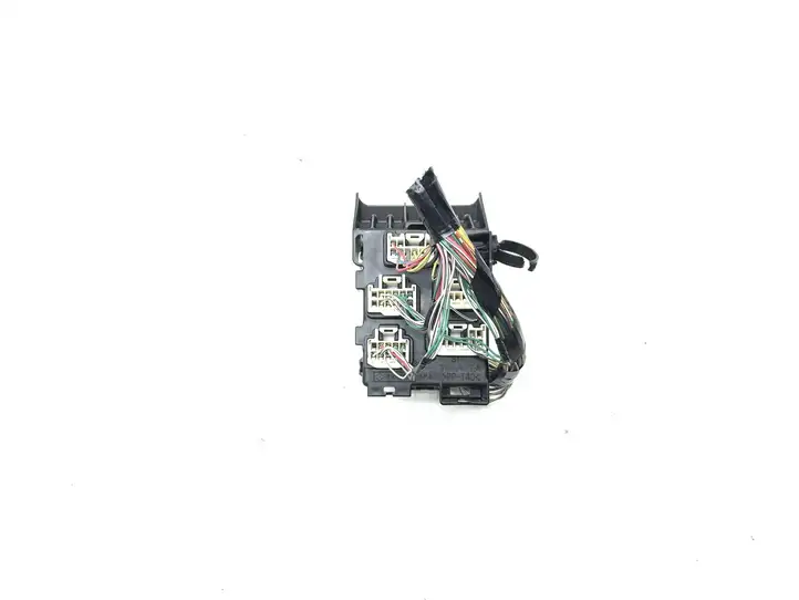 Toyota Avensis T250 (2003 - 2006) 8273405030 Прочая электропроводка — фото 4