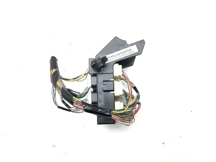 Toyota Avensis T250 (2003 - 2006) 8273405030 Прочая электропроводка — фото 5