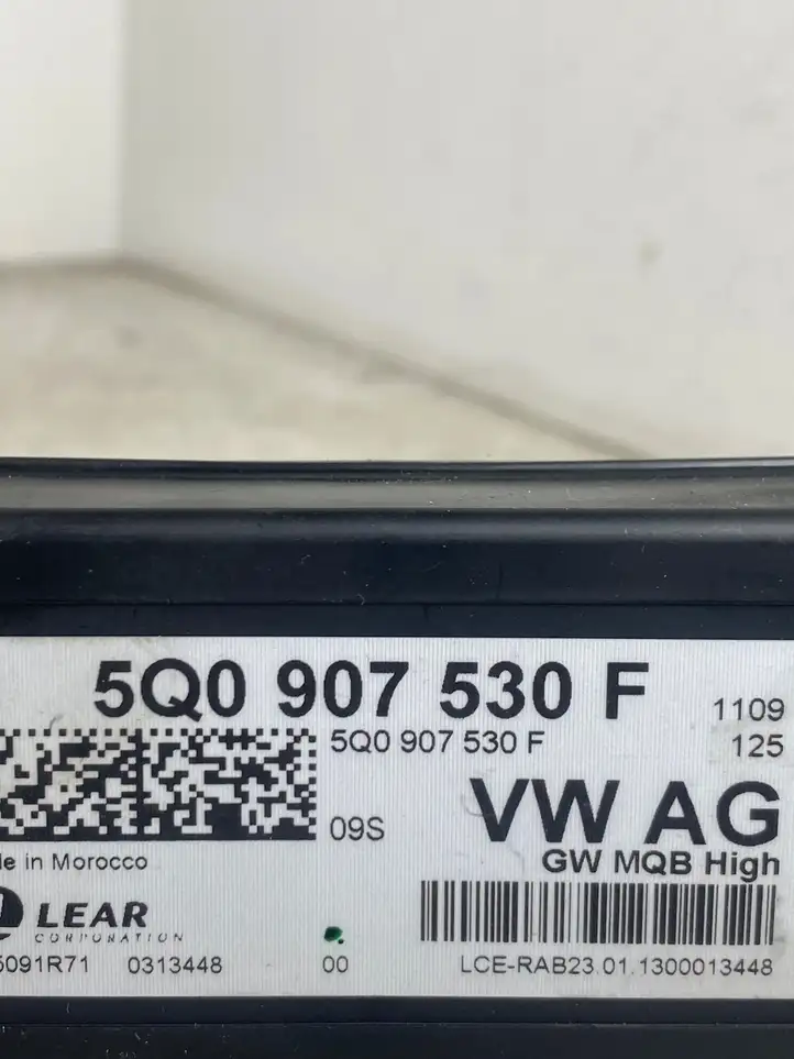 Skoda Octavia Mk3 (5E) (2013 - 2019) 5Q0907530F Модуль Gateway — фото 3