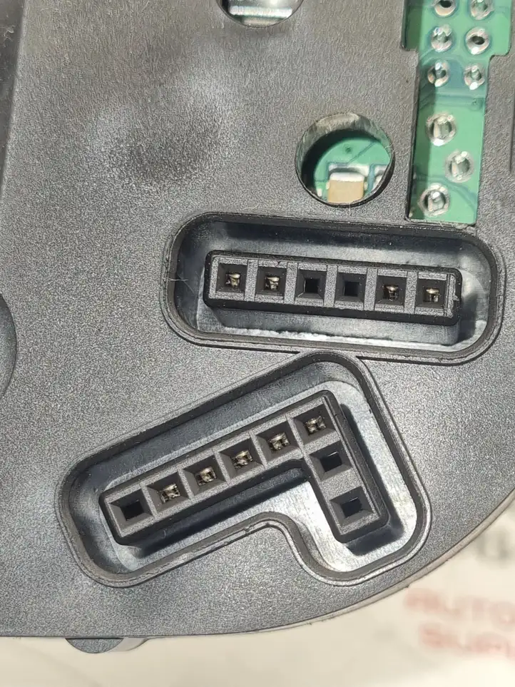 Audi A6 S6 C6 4F (2008 - 2011) 4F0953549D Датчик угла поворота руля — фото 6