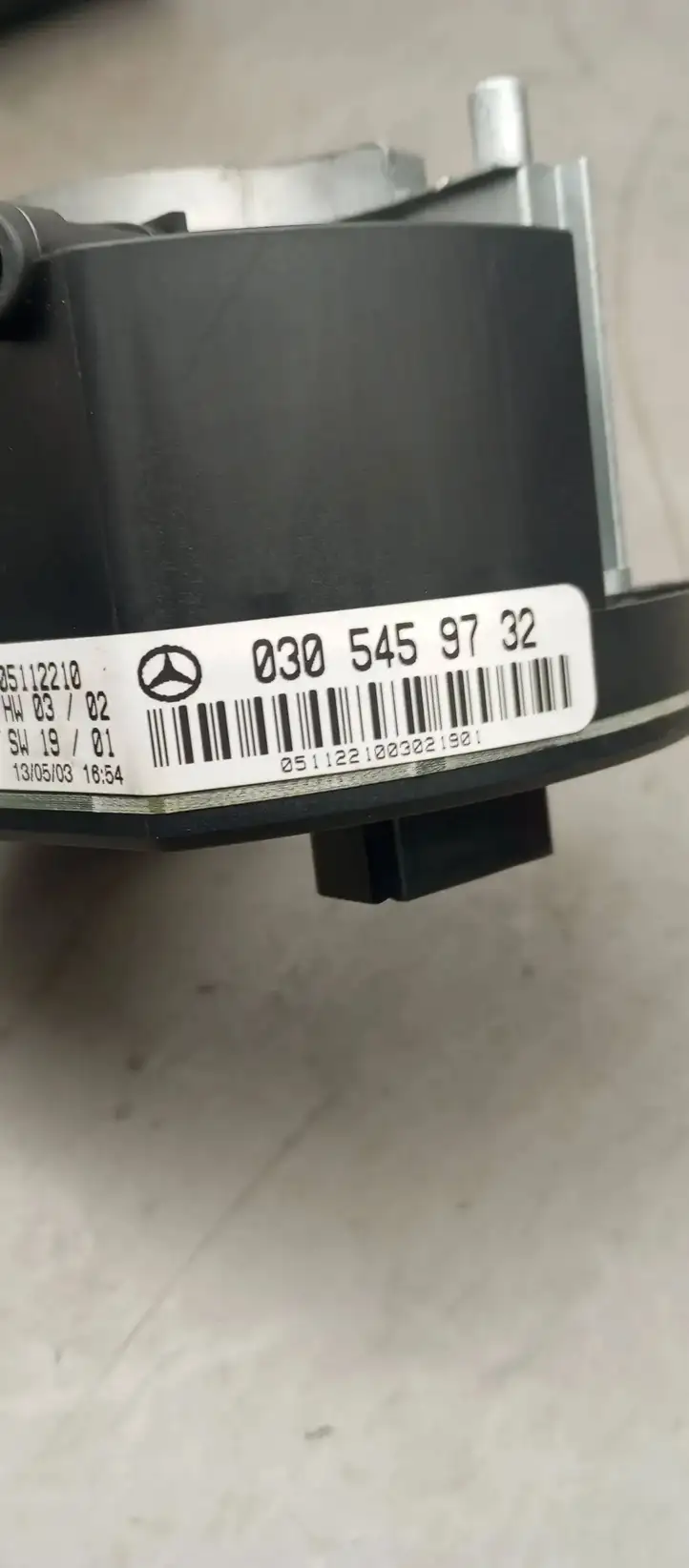 Mercedes-Benz E W211 (2002 - 2009) 0305459732 Датчик угла поворота руля — фото 3