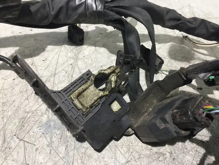Toyota Auris E180 (2012 - 2018) VFM11F41Z16 Проводка двигателя — фото 2