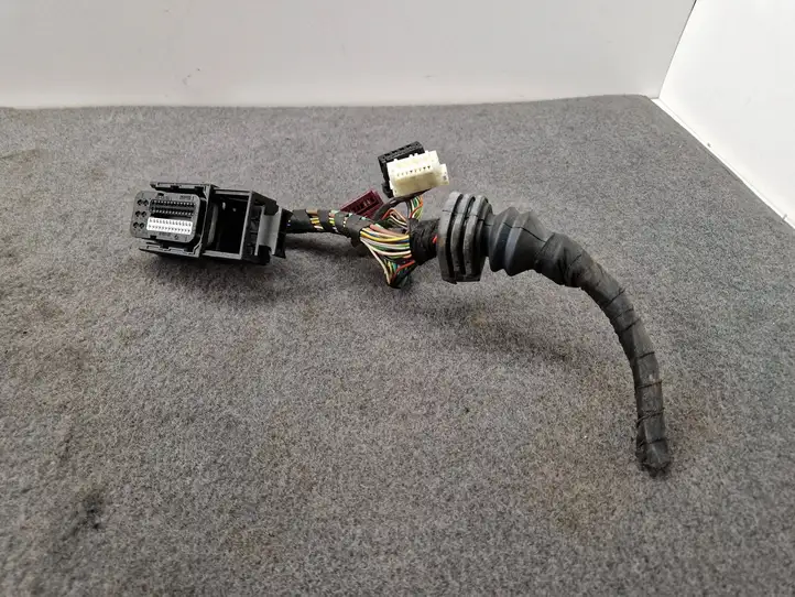 BMW 1 F20 F21 (2011 - 2019) 7788125 Прочая электропроводка — фото 1